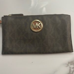 Michael Kors Clutch Wallet